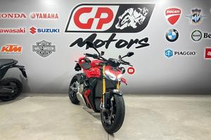 Ducati Streetfighter V4 S ABS 900 KM