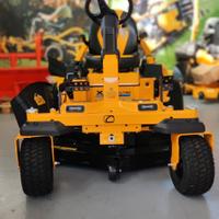 Trattorino tagliaerba Cub Cadet XZ6 L117 Zero Turn