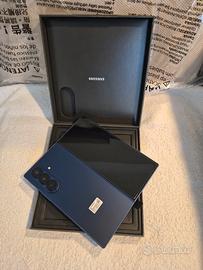 Samsung Galaxy Z FOLD 7 da 1 Tb (1000 giga) + ACC