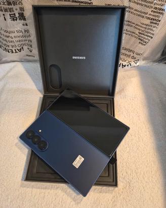 Samsung Galaxy Z FOLD 7 da 1 Tb (1000 giga) + ACC