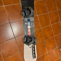 Tavola da snowboard + attacchi + scarponi