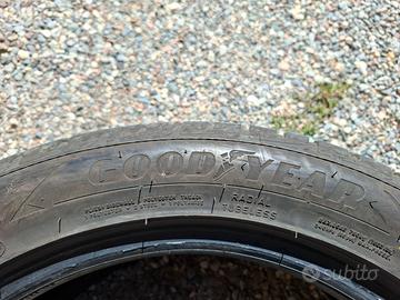 4 GOMME INVERNALI 225/50/17 GOOD YEAR