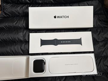 Apple wwatch se  44 mm 3h Gen pari al nuovo leggi