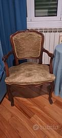 Poltroncina legno con braccioli e velluto verde sa