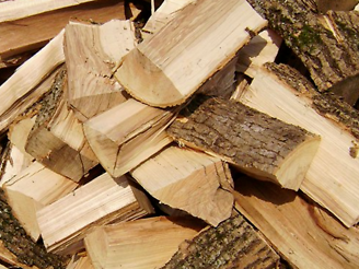 Legna da ardere secca per stufa o camino
