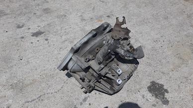 Cambio manuale opel corsa - 1.7 d - 2012
