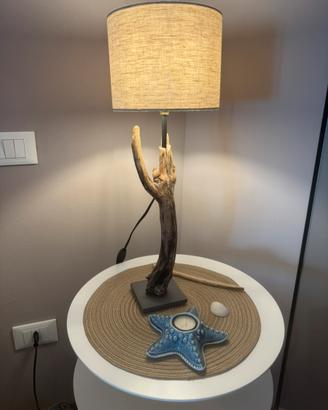 Lampada da comodino