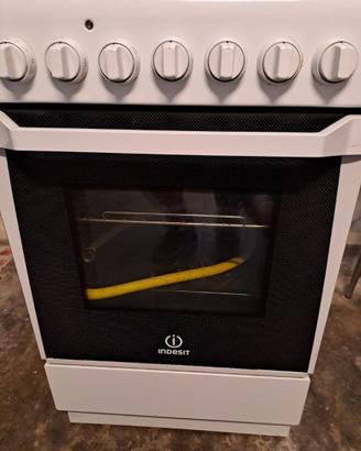 Cucina GAS Indesit