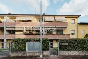 TRILOCALE RECENTE CON DOPPI SERVIZI