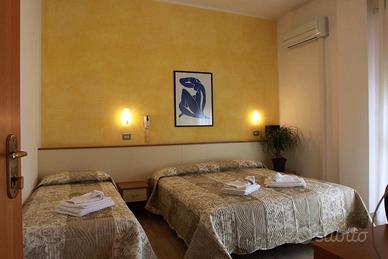Hotel tre stelle a Rimini a riscatto