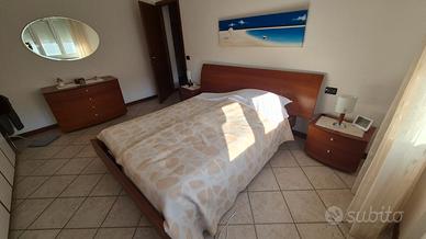 Camera da letto matrimoniale completa