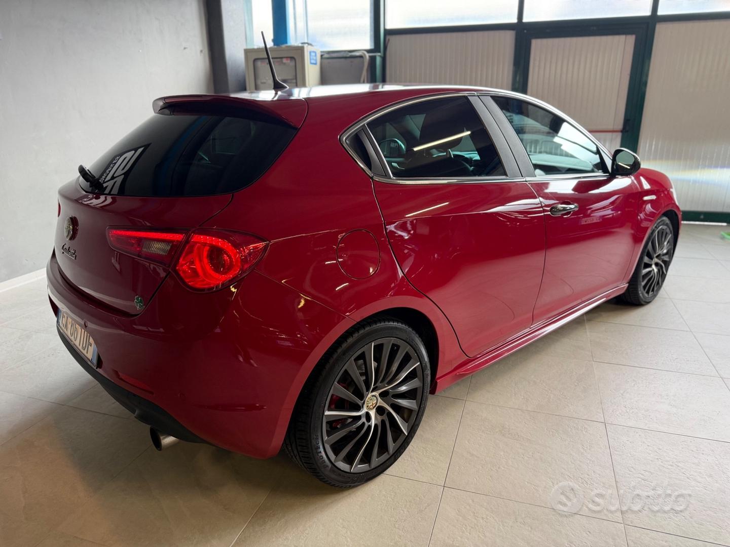 Alfa Romeo Giulietta 2014 photo 5
