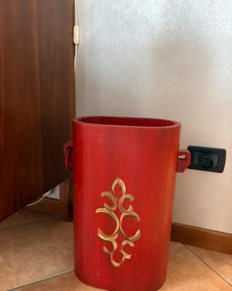 Portaombrelli in legno