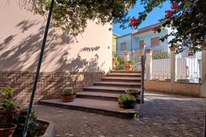 Nuda proprietà: Casa indipendente ampio giardino