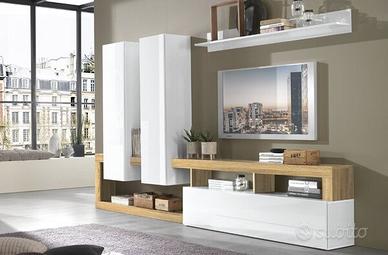 Parete soggiorno attrezzata