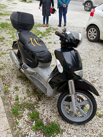 Aprilia Scarabeo 250 i.e