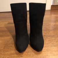 Stivaletti neri con tacco alto argento