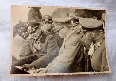 Fotografia epoca nazista Hitler con Himmler e Jodl