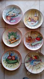 Set 8 Piatti in Ceramica - Decori Artigianali
