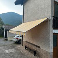 Tenda da sole a bracci estensibili