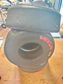 gomme usate x kart vega rosse Mg bianche e rosse..