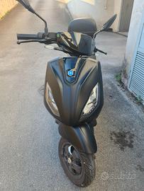 Piaggio 1 Active