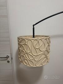 Lampada da terra con paralume in corda (IKEA)