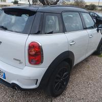 mini Countryman anno 2013 2.0d bellissim