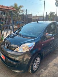 Peugeot 107 - 2006