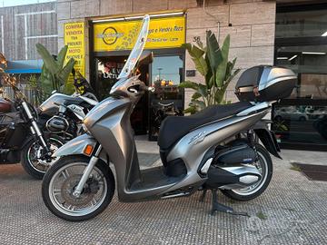 Honda SH 350 i