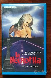 VHS La necrofila 