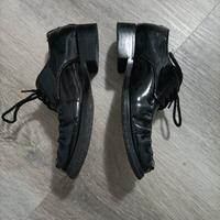 Scarpe bimbo nero lucido n.27