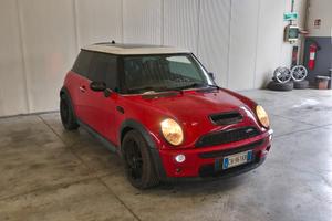 Mini Cooper S R50