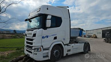 SCANIA R450