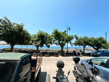 Marina di Pisciotta direttamente sul mare