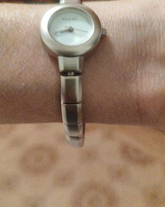 OROLOGIO GUCCI,collezione donna.ProntaConsegna
