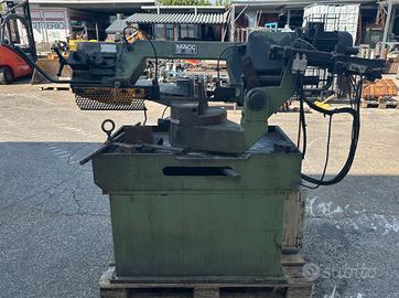 Troncatrice a nastro da ferro automatica