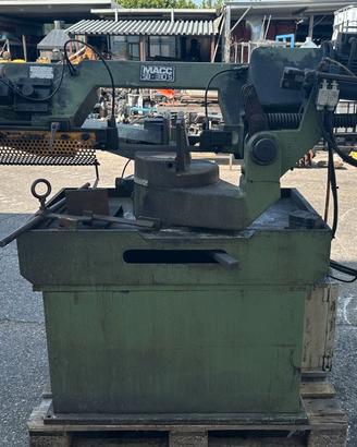 Troncatrice a nastro da ferro automatica