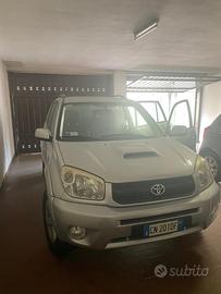 Toyota rav4 - 2004