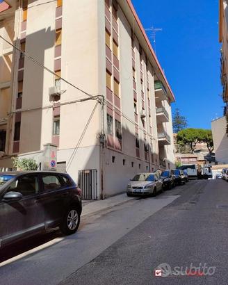 Torrente Trapani, 5 vani con ascensore e posto