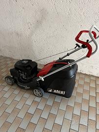 Tagliaerba a motore