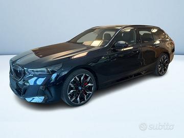 BMW i5 Touring eDrive40 M Sport Pro