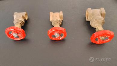 Saracinesche, Valvole, Chiavi d'arresto