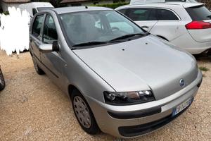 Fiat Punto 1.2i Neopatentato