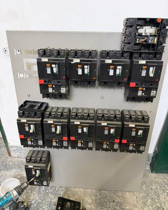 Interruttori automatici