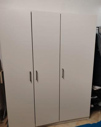 Armadio bianco moderno