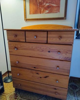 Comò a 7 cassetti in legno massello