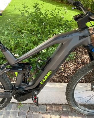 E - Bike CUBE