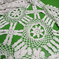 Copritavolo all'uncinetto