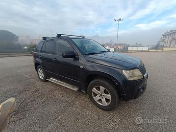Suzuki Gran Vitara 2.0 con impianto GPL